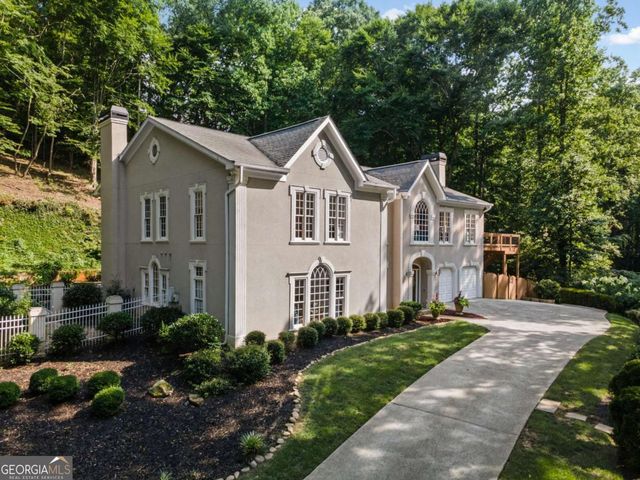 1260 Oakhaven Drive, Roswell, GA 30075