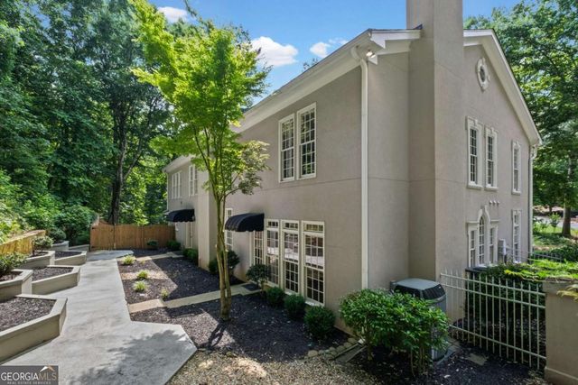 1260 Oakhaven Drive, Roswell, GA 30075