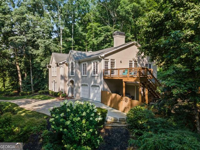 1260 Oakhaven Drive, Roswell, GA 30075