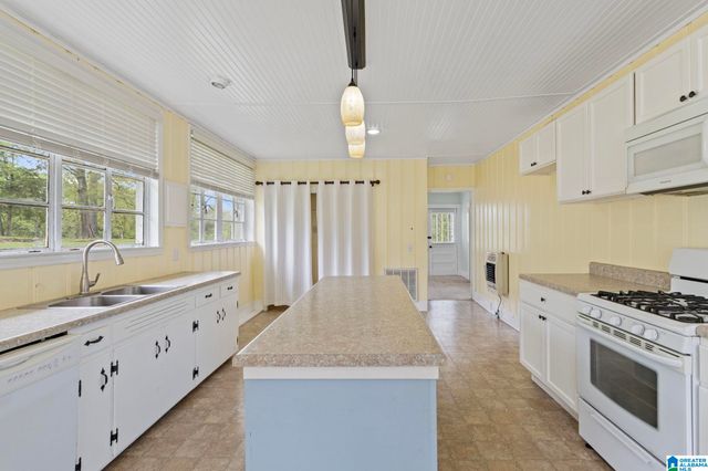 8099 COUNTY ROAD 59, Verbena, AL 36091