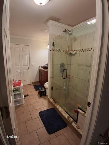 4080 April Lane 21, Sterling Heights, MI 48310