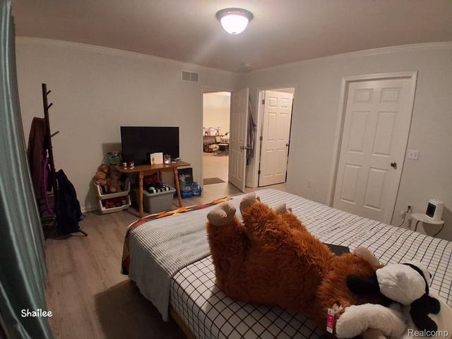 4080 April Lane 21, Sterling Heights, MI 48310