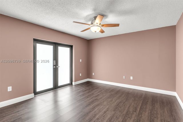 13122 SW 200th Ter, Miami, FL 33177