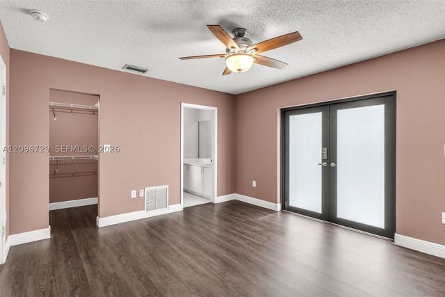 13122 SW 200th Ter, Miami, FL 33177