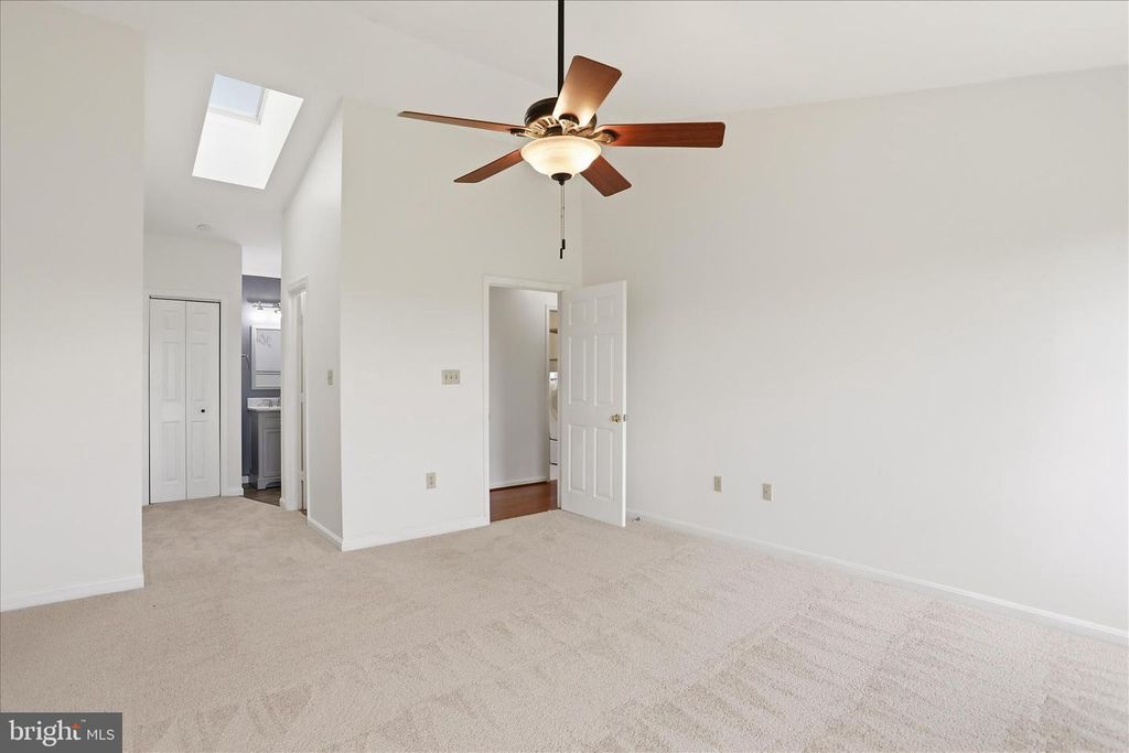 Image 19 of property listing at 2700 POFFENBERGER RD, Middletown, MD 21769