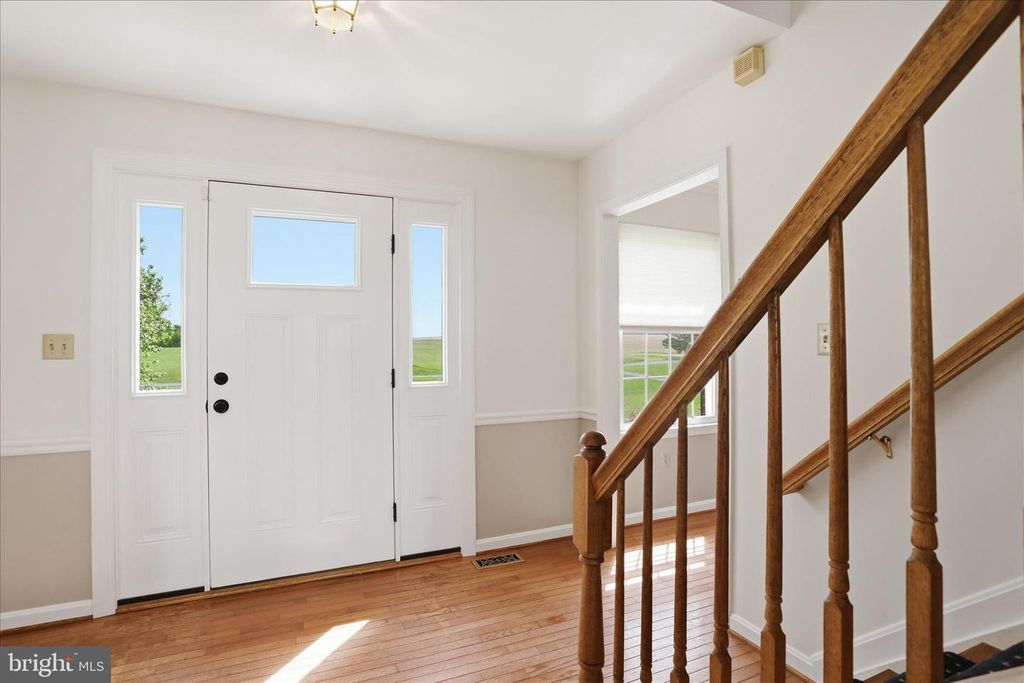 Image 3 of property listing at 2700 POFFENBERGER RD, Middletown, MD 21769