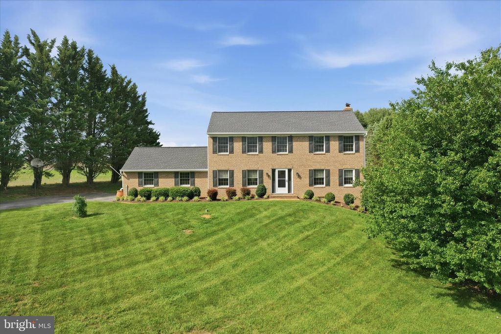 Image 46 of property listing at 2700 POFFENBERGER RD, Middletown, MD 21769