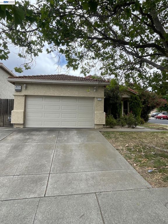 2212 Southwood Dr, Pittsburg, CA 94565