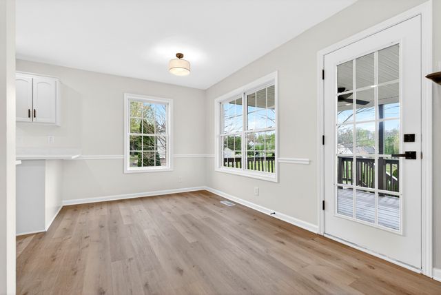 1300 Bluebonnet Dr, Clarksville, TN 37042