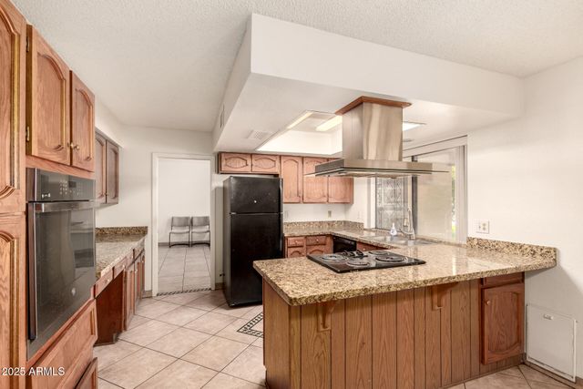 1626 E GARNET Avenue, Mesa, AZ 85204