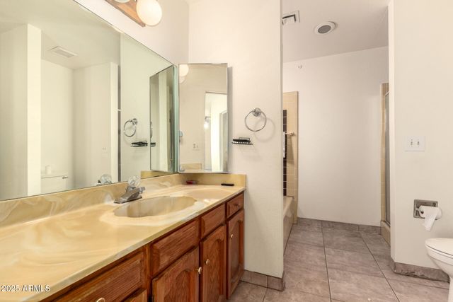 1626 E GARNET Avenue, Mesa, AZ 85204