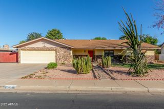 1626 E GARNET Avenue, Mesa, AZ 85204