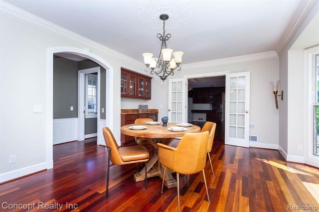 3215 Edgevale Drive, Lambertville, MI 48144