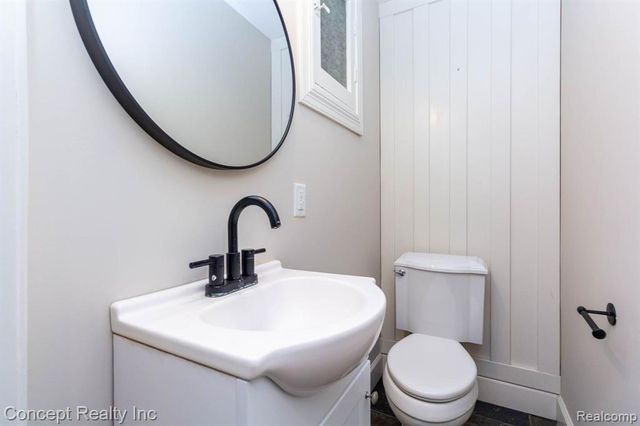 3215 Edgevale Drive, Lambertville, MI 48144