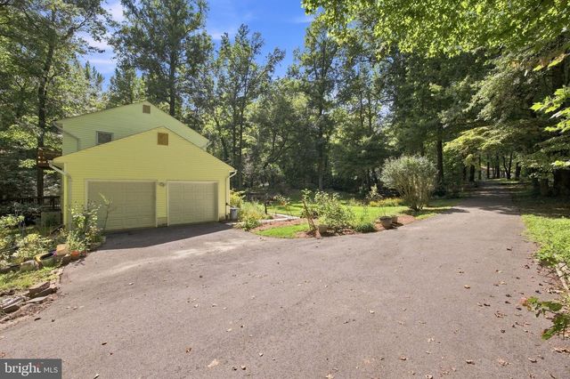 8065 TUCKERS TRL, Owings, MD 20736