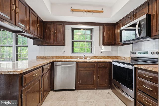 520 PEBBLE RIDGE CT, Feasterville Trevose, PA 19053