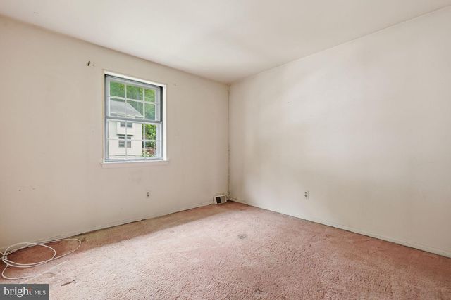 520 PEBBLE RIDGE CT, Feasterville Trevose, PA 19053