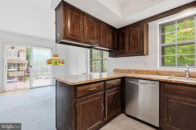 520 PEBBLE RIDGE CT, Feasterville Trevose, PA 19053