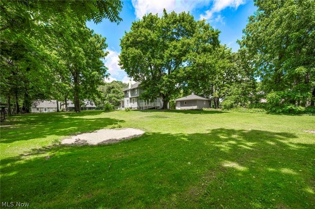 1318 3rd Street SE, Massillon, OH 44646