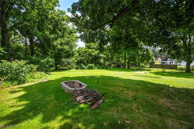 1318 3rd Street SE, Massillon, OH 44646