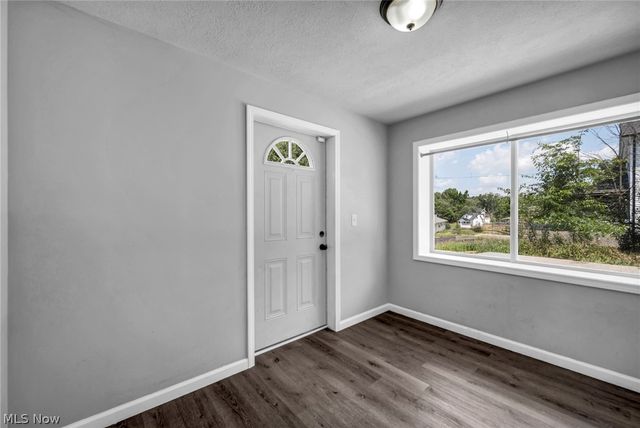 1318 3rd Street SE, Massillon, OH 44646