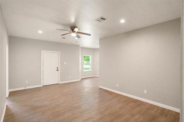 8435 Harmony Road B, Houston, TX 77049