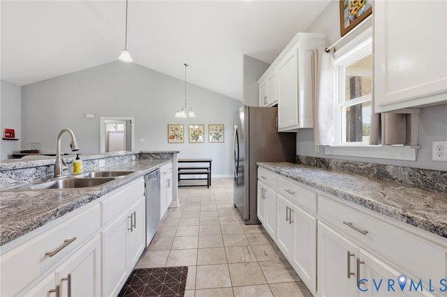 8900 Rock Cedar Rd, New Kent, VA 23124