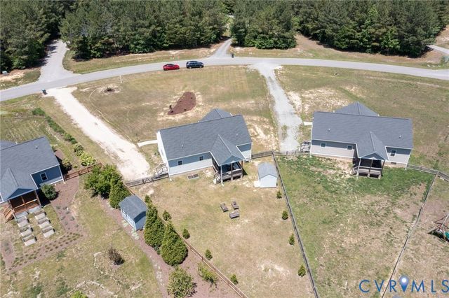 8900 Rock Cedar Rd, New Kent, VA 23124