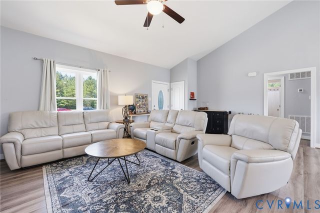 8900 Rock Cedar Rd, New Kent, VA 23124