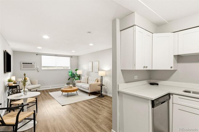 3047 W 47th Avenue 110, Denver, CO 80211