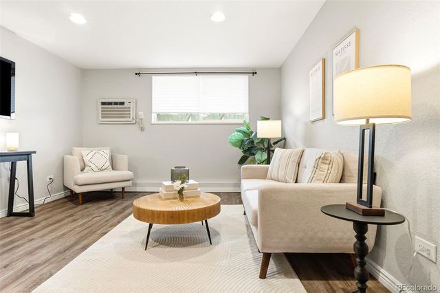 3047 W 47th Avenue 110, Denver, CO 80211