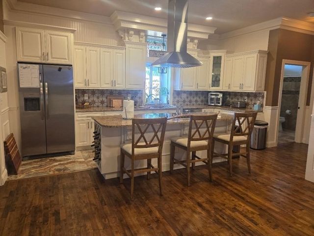 609 Armistice, Pawtucket, RI 02861