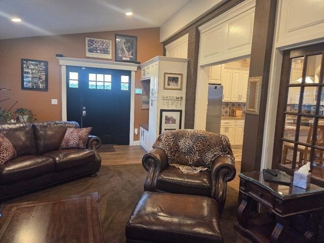 609 Armistice, Pawtucket, RI 02861