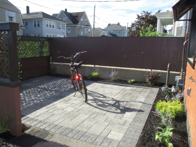 609 Armistice, Pawtucket, RI 02861