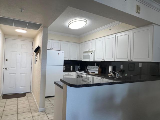 2501 S Ocean Drive 1232, Hollywood, FL 33019