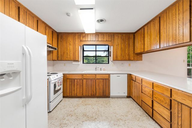 1501 Jack Beaver Road, Santa Fe, TX 77517