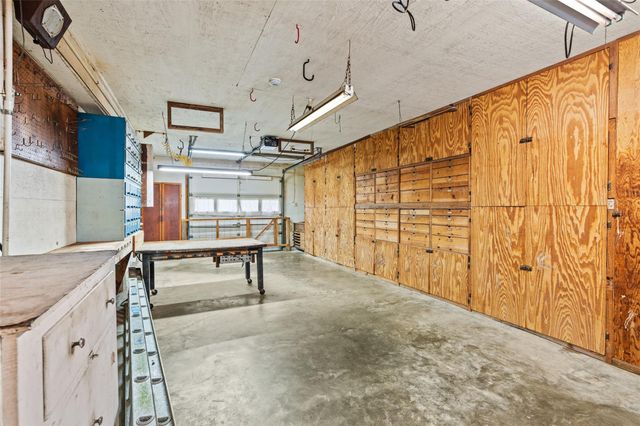 1501 Jack Beaver Road, Santa Fe, TX 77517