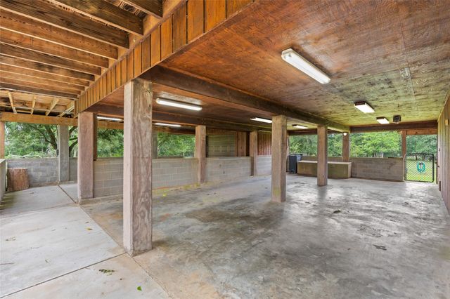 1501 Jack Beaver Road, Santa Fe, TX 77517