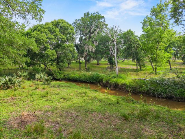 1501 Jack Beaver Road, Santa Fe, TX 77517