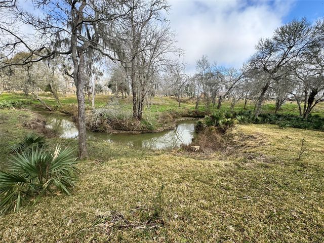 1501 Jack Beaver Road, Santa Fe, TX 77517
