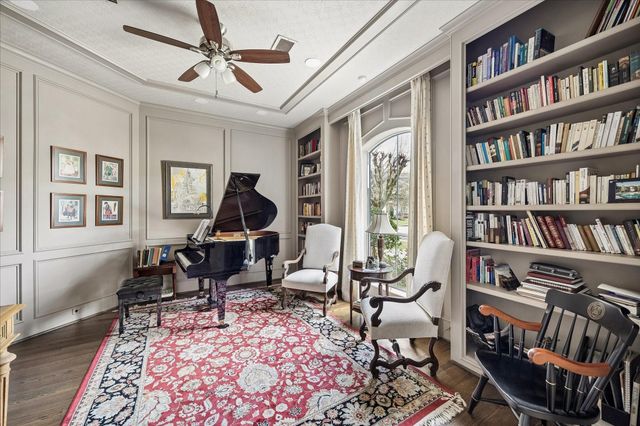 4809 Evergreen Street, Bellaire, TX 77401