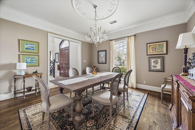 4809 Evergreen Street, Bellaire, TX 77401