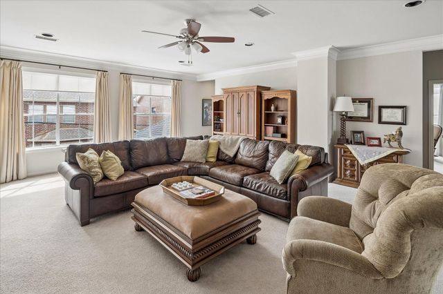 4809 Evergreen Street, Bellaire, TX 77401