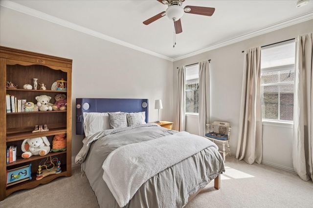 4809 Evergreen Street, Bellaire, TX 77401