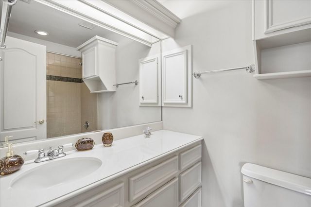 4809 Evergreen Street, Bellaire, TX 77401