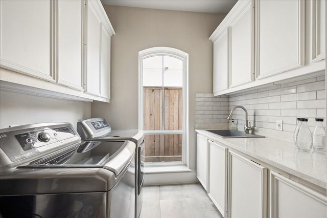 4809 Evergreen Street, Bellaire, TX 77401