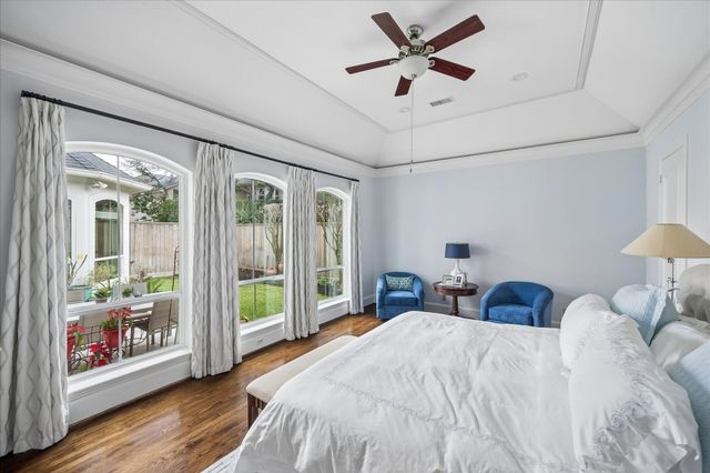 4809 Evergreen Street, Bellaire, TX 77401