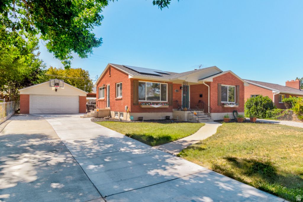 343 W 440 S, Tooele, UT 84074 — exterior