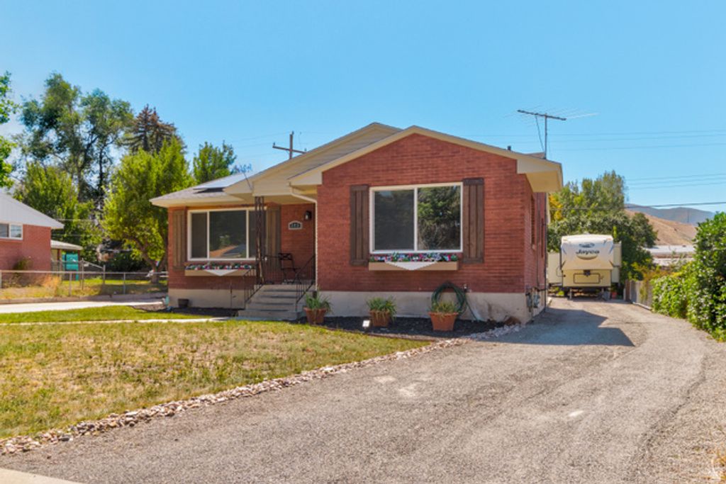 343 W 440 S, Tooele, UT 84074 — photo 4