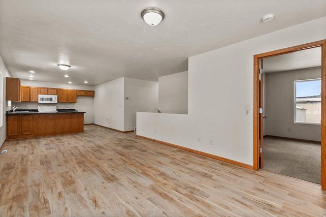 112 BROAD STREET, Oshkosh, WI 54901